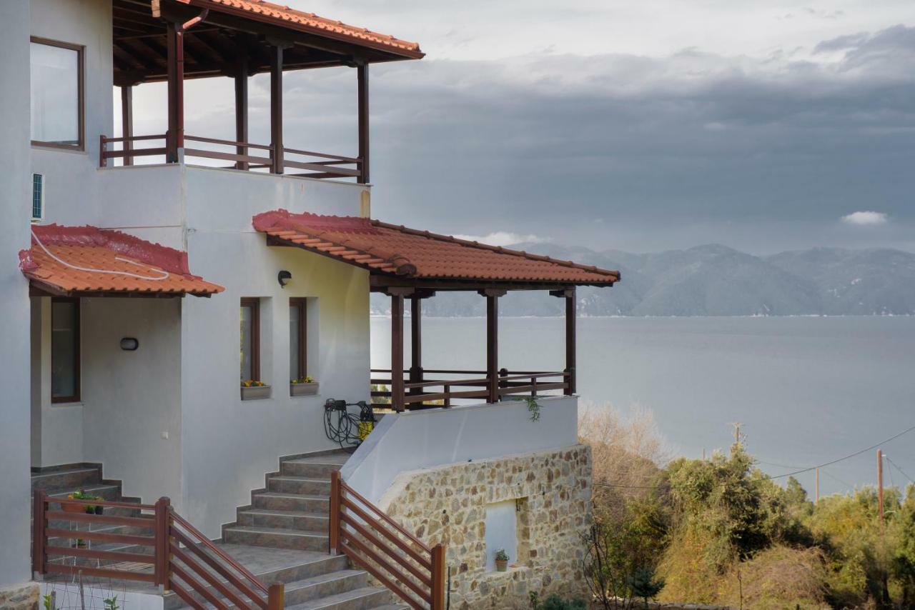 Klisouri Beach Villa Ierissós Eksteriør bilde