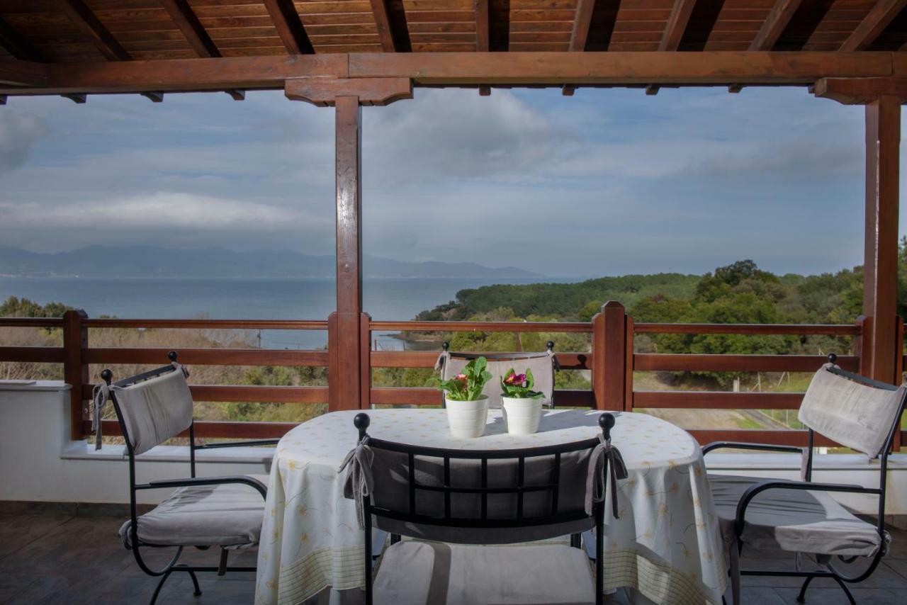 Klisouri Beach Villa Ierissós Eksteriør bilde